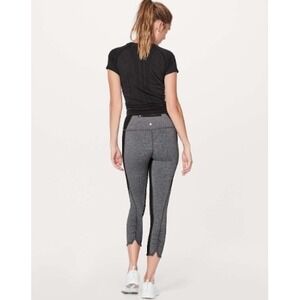 Lululemon | On Your Mark‎ Crop 23" Heathered Black Ruched Ankles | Women's 4